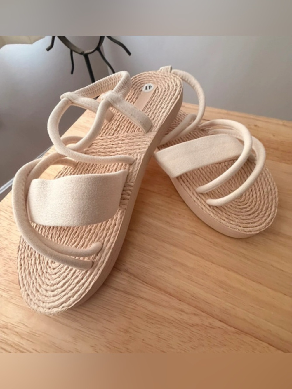 NEW-9 New Look bohemian festival, Cream Strappy Flat anti-slip sole Sandals